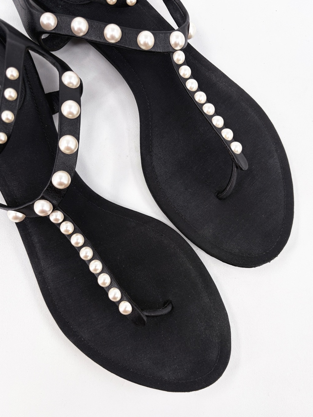 CHANEL Black Leather Pearl T-Strap Flat Thong Sandals 41 - Picture 4 of 15